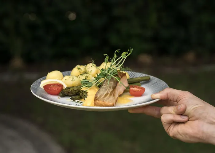 Hotel I Restauracja Brochów *