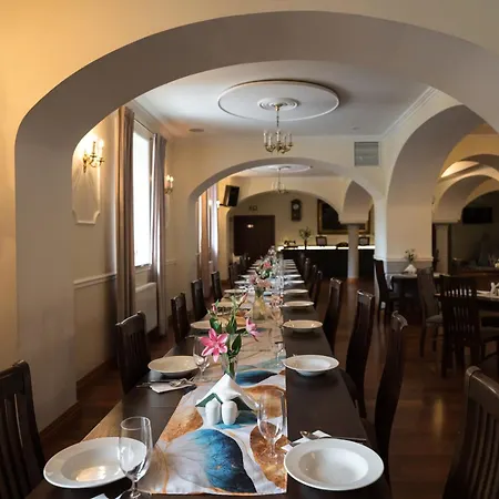 I Restauracja Brochow Breslavia