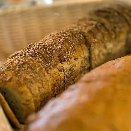 호텔 I Restauracja Brochow