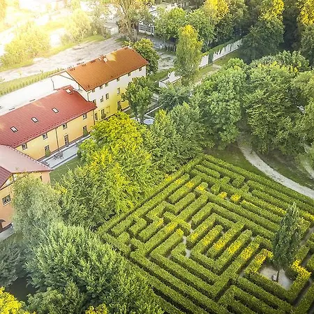 I Restauracja Brochow *